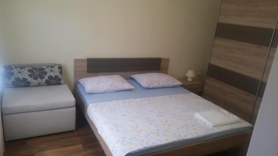 Apartment Dukic Sveti Filip i Jakov Bagian luar foto